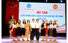 Một số hình ảnh chào mừng Ngày sách và văn hóa đọc Việt Nam 21/4/2022