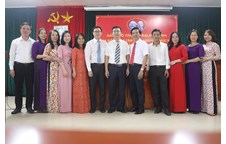 Chi bộ Trung tâm Thông tin - Thư viện Nguyễn Thúc Hào long trọng tổ chức đại hội nhiệm kỳ 2022 - 2025