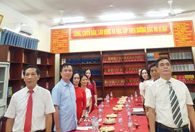  Thư viện Nguyễn Thúc Hào tổ chức thành công Lễ Kết nạp đảng viên năm 2023