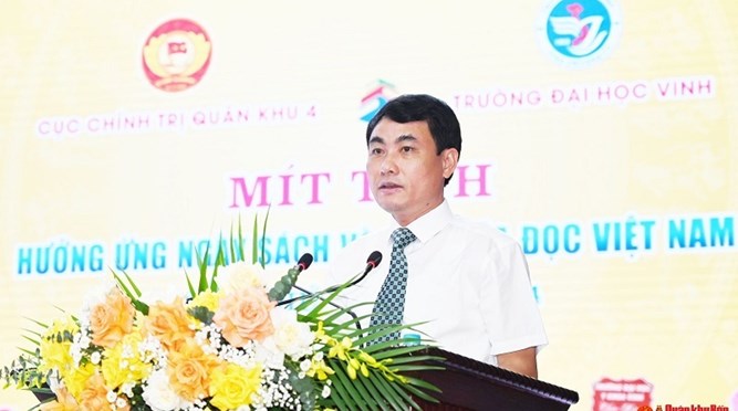  Cục Chính trị Quân khu 4 và Đại học Vinh: Hưởng ứng Ngày Sách và Văn hóa Đọc Việt Nam lần thứ Ba năm 2024