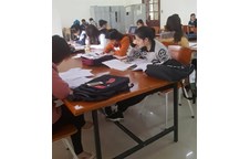 Không khí mùa thi TT - Thư viện Nguyễn Thúc Hào - Đại Học Vinh